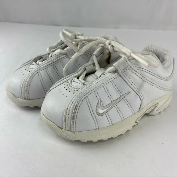 Nike 312913-111 7.5C Youth White Athletic Shoes Lace Up Swoosh - Picture 1 of 7